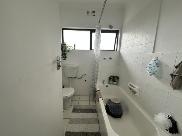 To Let 2 Bedroom Property for Rent in Diep River Western Cape